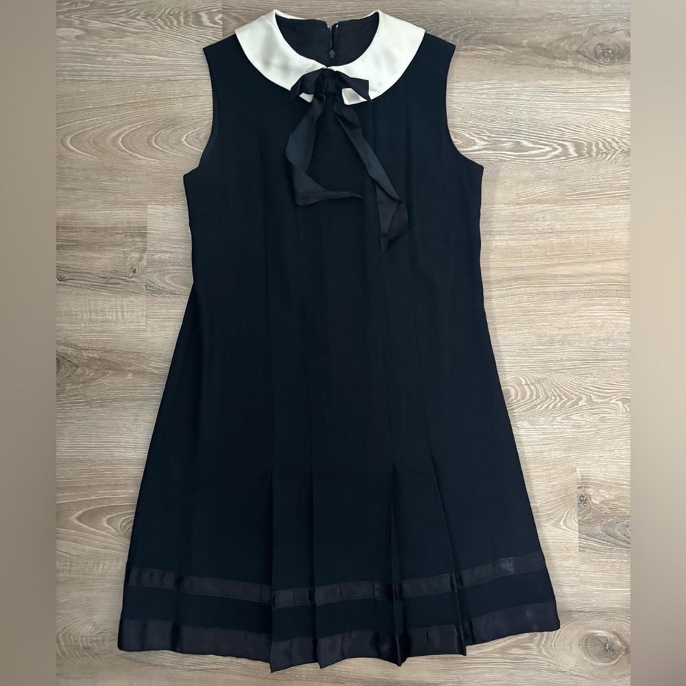 VINTAGE 1960s Black and White Pleated Collar Mini Dress Mod Shift Babydoll